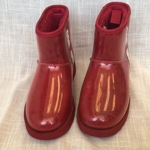 UGG Classic Clear Boots